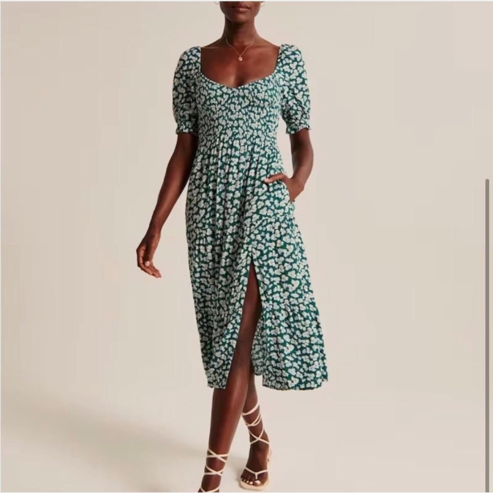 Abercrombie & Fitch Women's Green Floral Print Smocked Midi Dress XS